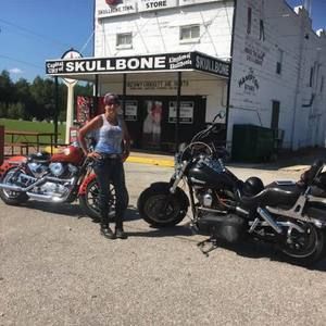 Meet your Posher, Delberta